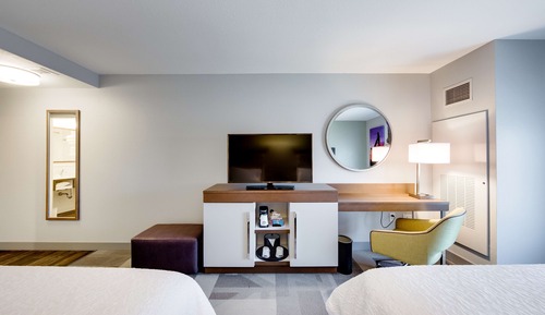Suite, 1 King Bed with Sofa bed