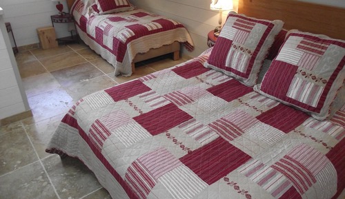 Quadruple Room (Campagne 1 person)