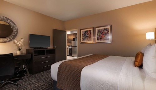 Suite, 1 King Bed, Non Smoking, Balcony (with Sofabed, Full Kitchen)
