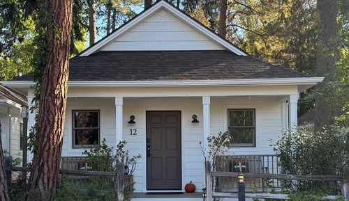 Flathead Cottage