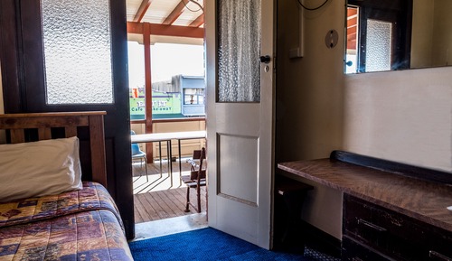 Budget Single Room - Shared Bathroom