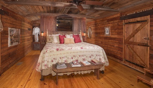 Cabin, 1 King Bed, Jetted Tub (Batts Ferry)