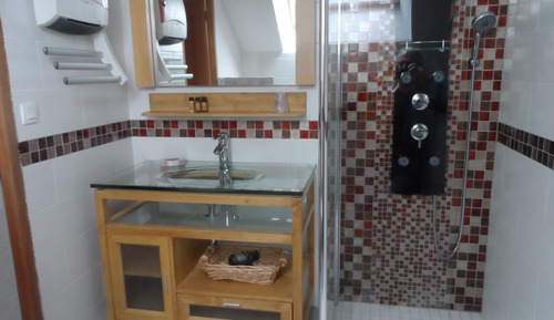 Quadruple Room (Pepsie)