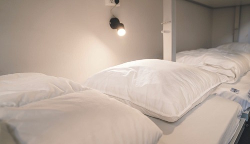 Private 6 bedded room with shared bathroom