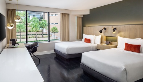 Cozy Standard Double Queen 