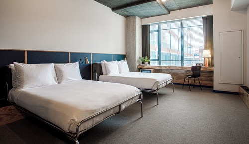 Deluxe Room, 2 Double Beds (Accessible Deluxe Double)