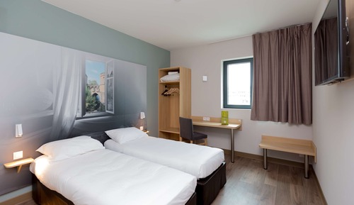 Standard Room, 2 Twin Beds