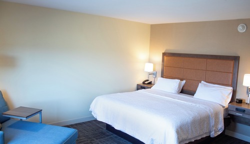 Room, 1 King Bed, Accessible (Hearing)