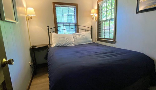 Cottage, 2 Bedrooms (#9)