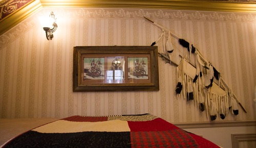 Family Room, Multiple Beds, Private Bathroom, Mountain View