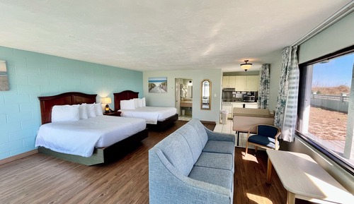 Premium Room, 2 Queen Beds, Kitchen (GULF FRONT KITCHEN WITH 2QQ)