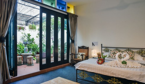 Room, 1 Queen Bed, Garden View