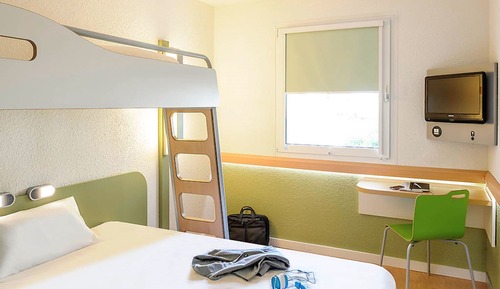 Triple Room, Multiple Beds
