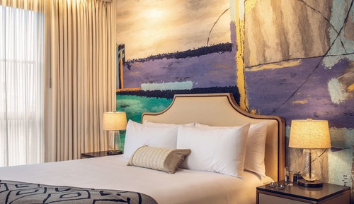 Suite (Dorchester)