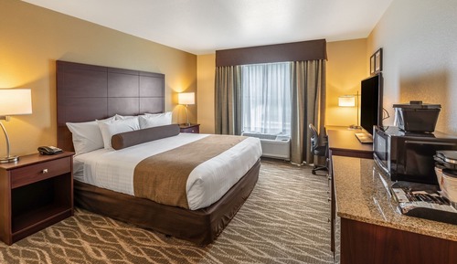 Room, 1 King Bed, Accessible Benched Tub, Non Smoking