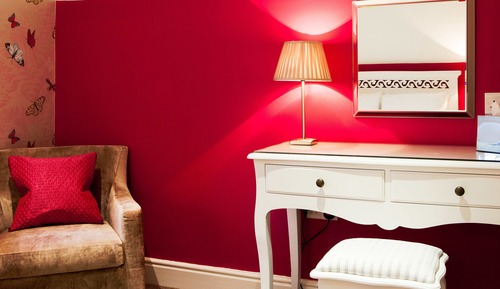 Standard Comfy (Room 8)