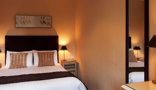 Standard Comfy (Room 4)