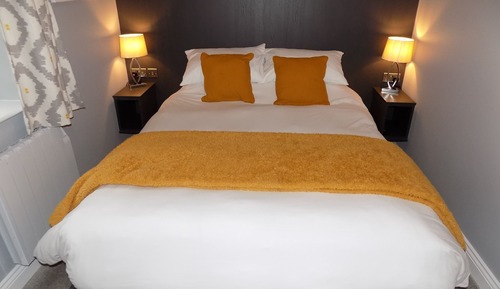 Apartment, 1 King Bed (Apartment 3)