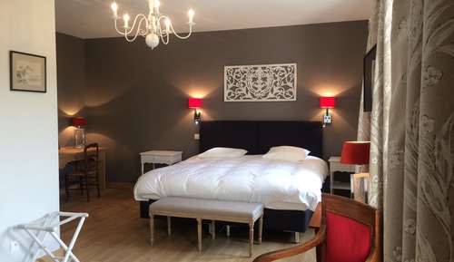 Deluxe Double or Twin Room, Private Bathroom (Grand Cour)