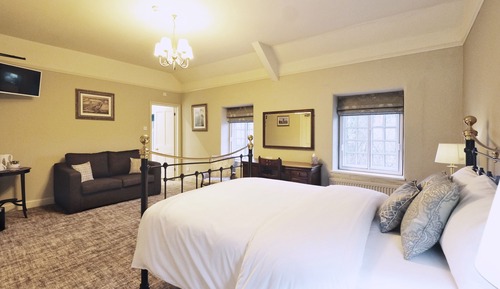 Deluxe Double Room, Ensuite, Garden View