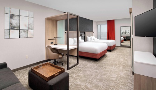 Suite, 2 Queen Beds (Hearing Accessible)