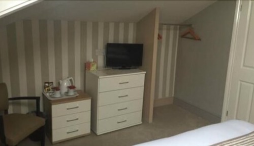 Deluxe Double Room with Shower