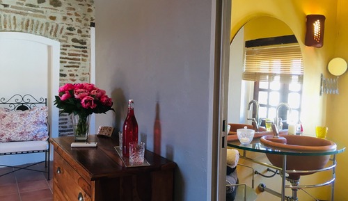 Deluxe Suite, Terrace (Suite Pigeonnier)