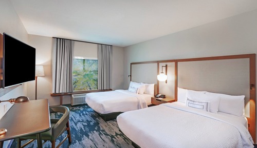 Room, 2 Queen Beds, Accessible Bathtub