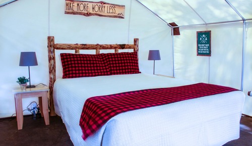 Tent, 1 Queen Bed, Valley View