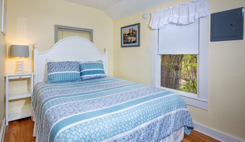 Standard Double Room, Ensuite (Cottage 10 - Pet Friendly)