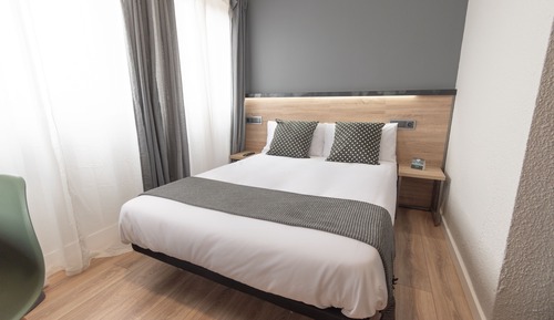 Economy Double or Twin Room