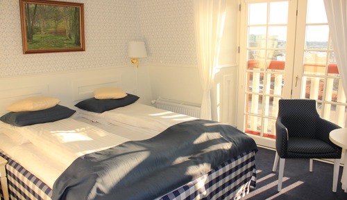 Superior Double Room with Elevator Access