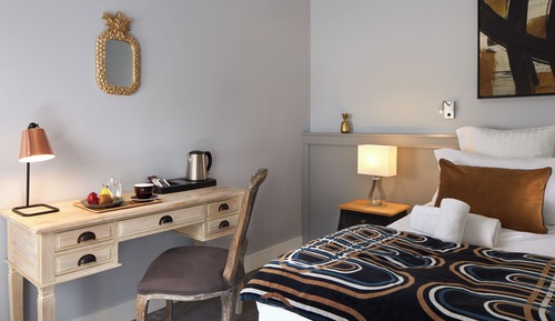 Deluxe Double or Twin Room