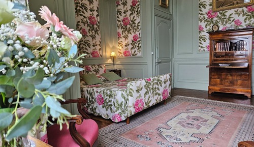 Double Room (Louis Philippe)