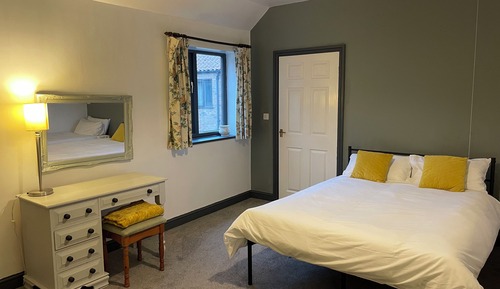 The Byre - Setcops Farm