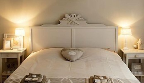 Family Room (La Dentelle)