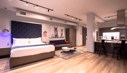 2 Bedroom Suite