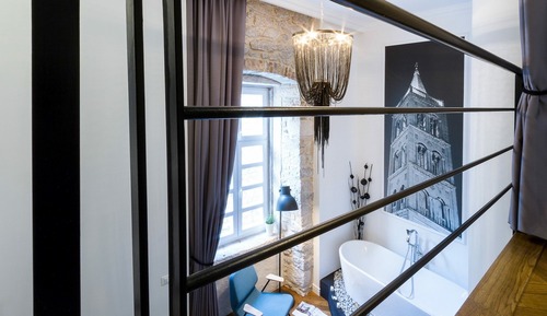 Deluxe Apartment (1)