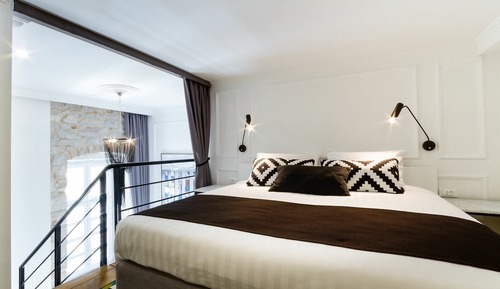 Superior Apartment
