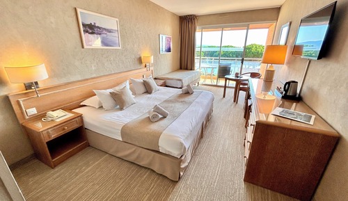 Superior Room, Balcony, Sea View