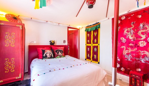 Triple Room (Gengis Khan)