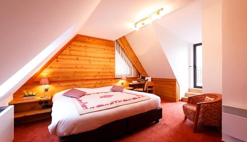 Junior Double Room, 1 Queen Bed, Balcony