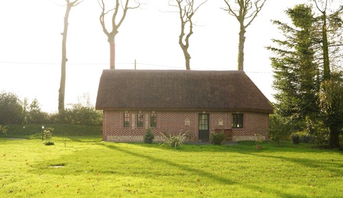 Suite-Deluxe-Ensuite-Garden View