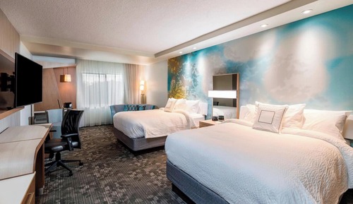 Room, Multiple Beds (Mobility Accessible, Tub)