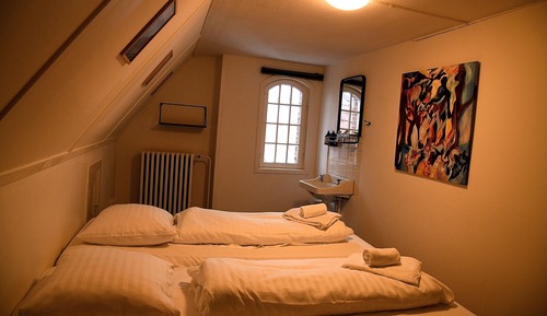 Double or Twin Room, Shared Bathroom