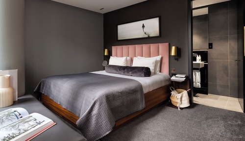 Open Plan One Bedroom Apartment