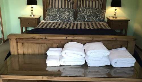 Family Double Room, 1 Queen Bed, Pond View 