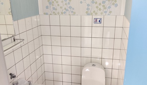 Single Room, Shared Bathroom