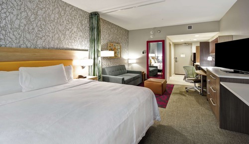 Studio Suite, 1 King Bed, Non Smoking