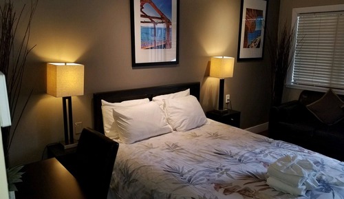Deluxe Condo, 2 Bedrooms, Jetted Tub, Fireplace